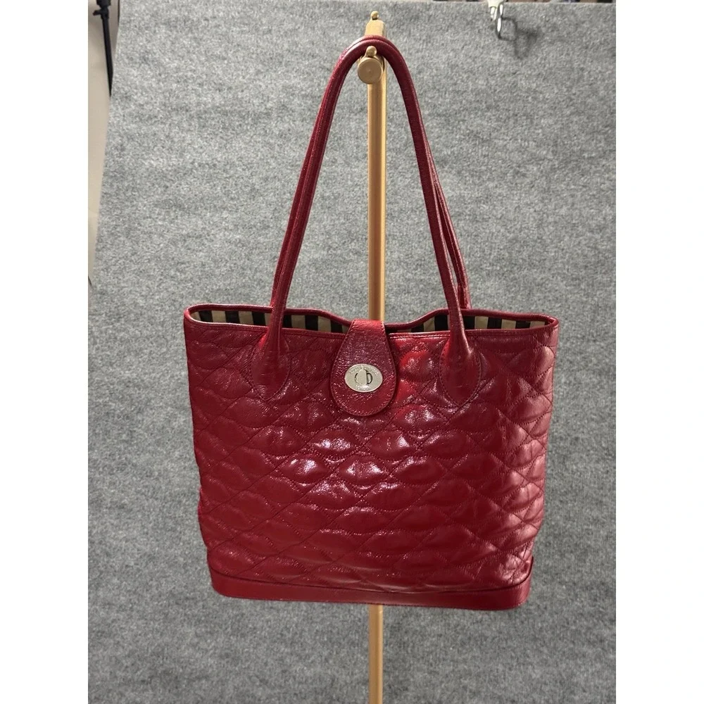 Lulu Guinness London Quilted Lips Large Tote Red‎ Patent